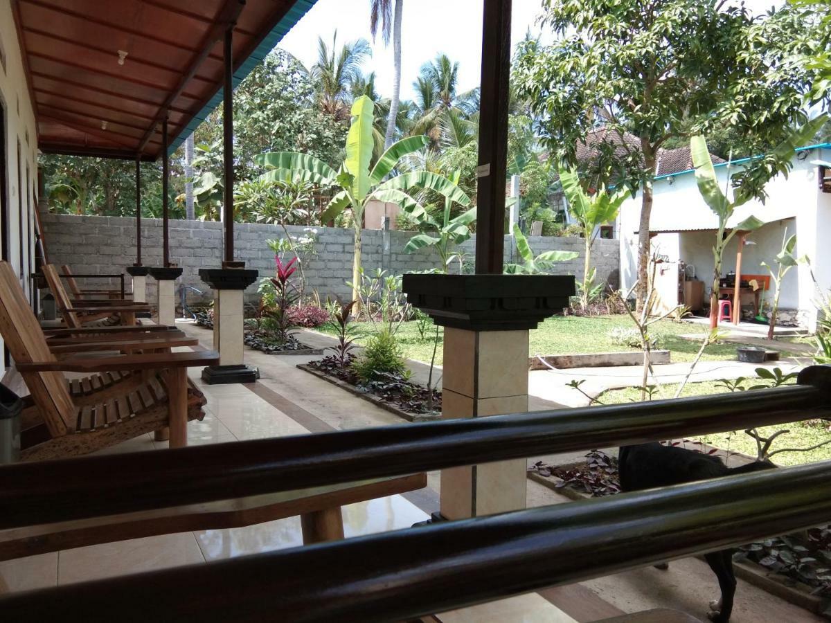 Safsia homestay Toyapakeh Exterior foto