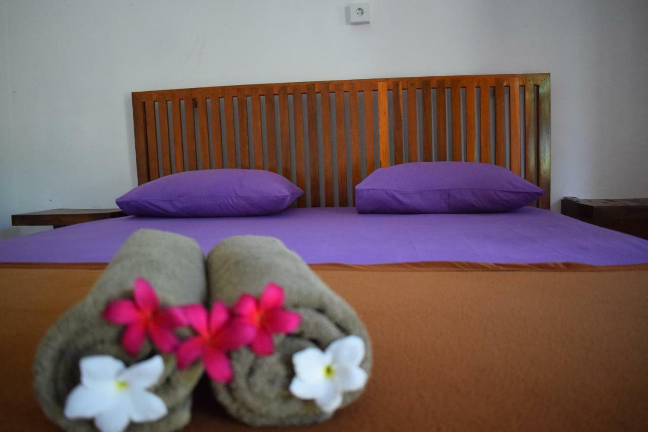 Safsia homestay Toyapakeh Exterior foto