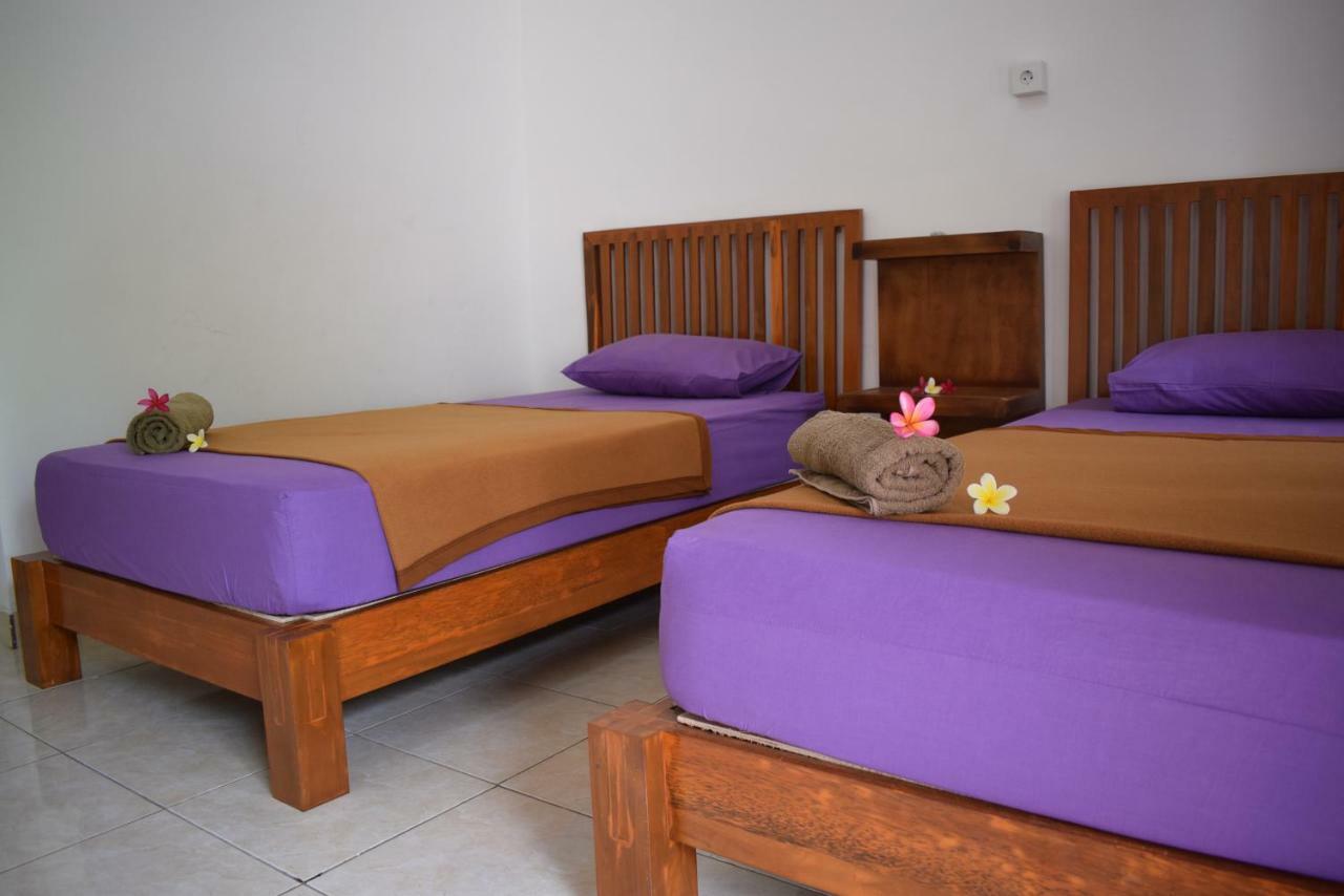 Safsia homestay Toyapakeh Exterior foto